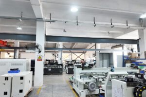 usine de poinçonnage du cuir 1